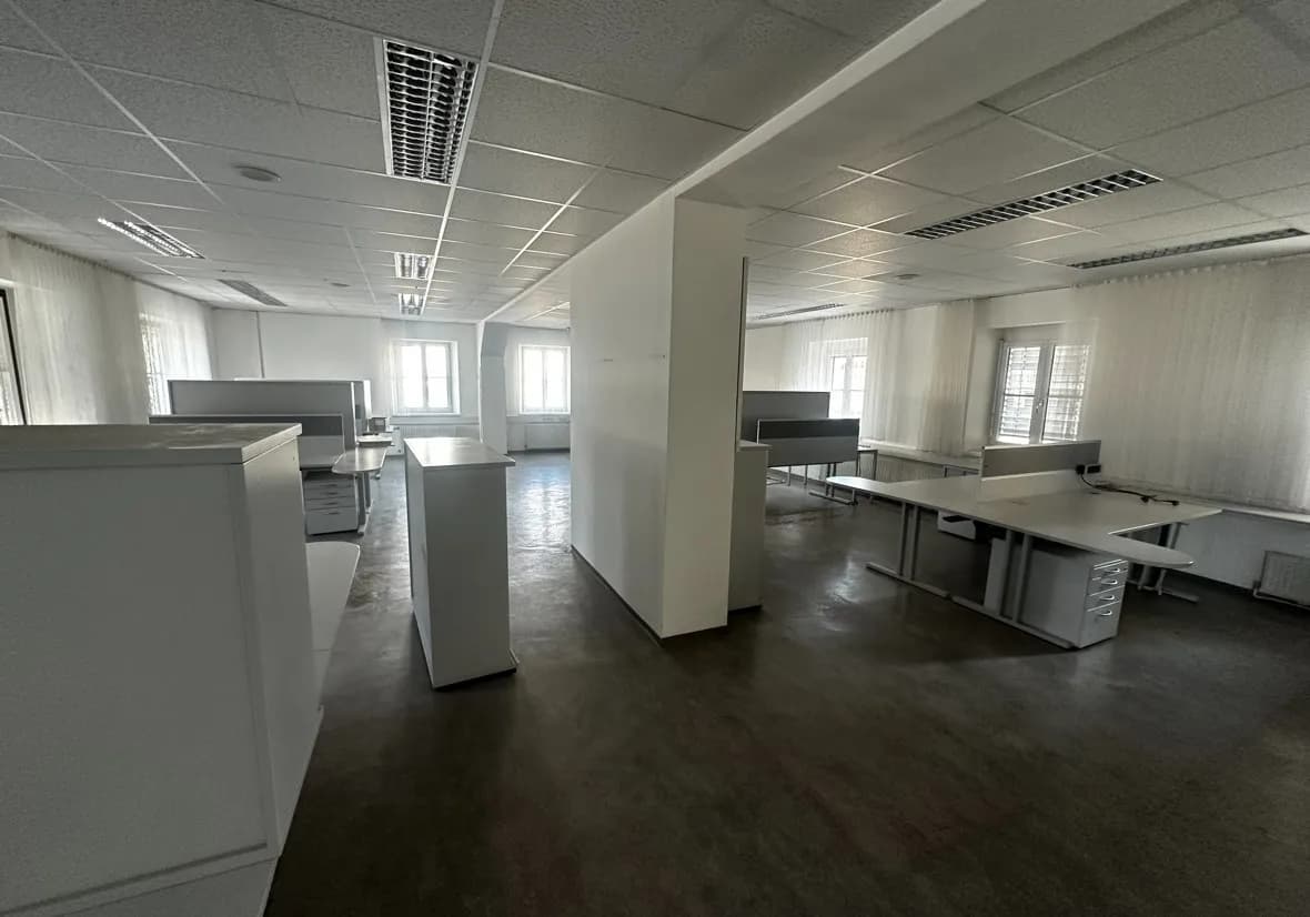 Gewerbeimmobilie kaufen in Horn – 3 756 m² – Bild 9 von 21