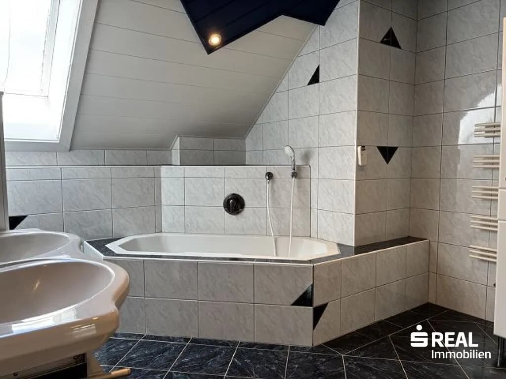 Wohnung kaufen in Rohrbach – 128 m², € 198.000 – Bild 9 von 16