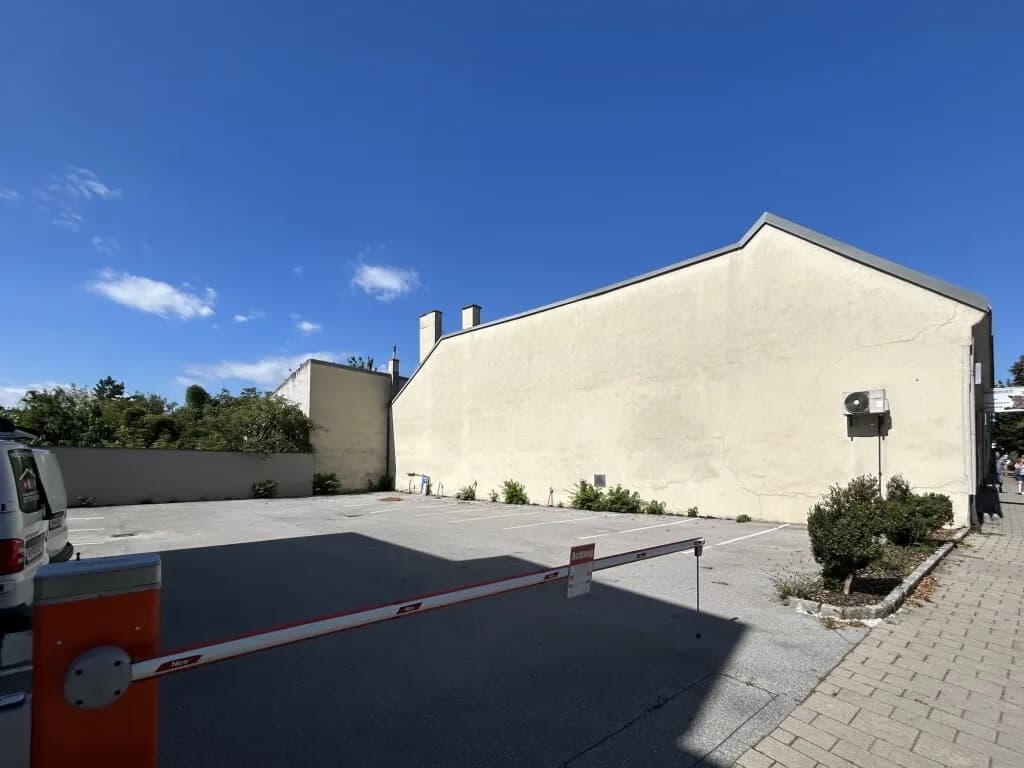 Grundstück kaufen in Neusiedl am See – 478 m², € 275.000