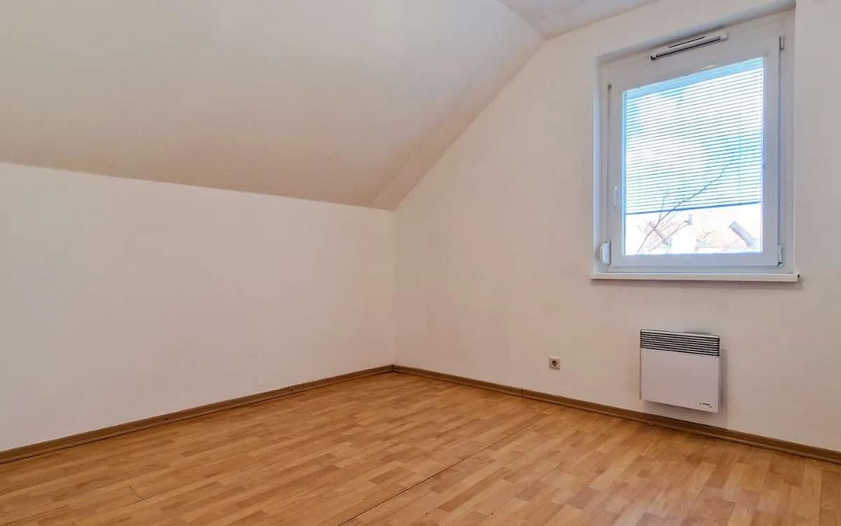 4-Zimmer-Wohnung mieten in Oberpullendorf – 94,16 m², € 824 – Bild 4 von 6