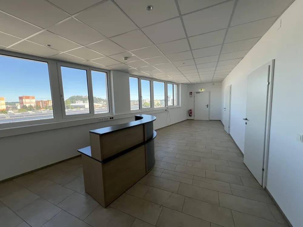Gewerbeimmobilie mieten in Graz – 234 m², € 14 – Bild 3 von 10