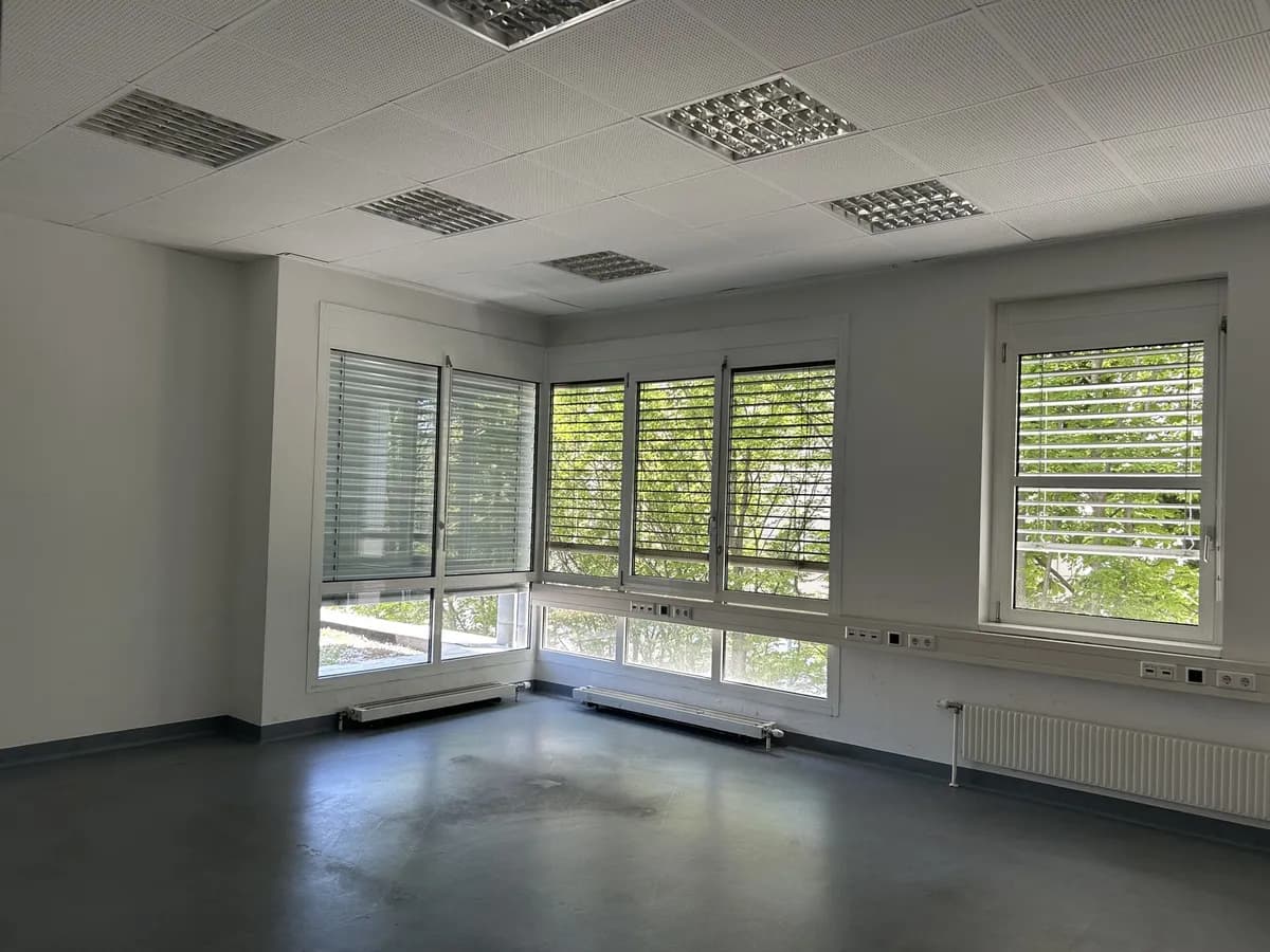 Gewerbeimmobilie mieten in Wien – 300 m², € 11 – Bild 4 von 16