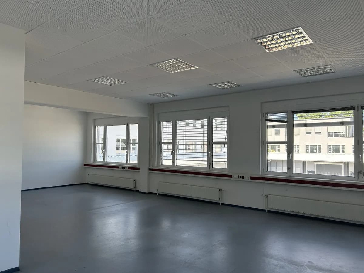 Gewerbeimmobilie mieten in Wien – 300 m², € 11 – Bild 10 von 16