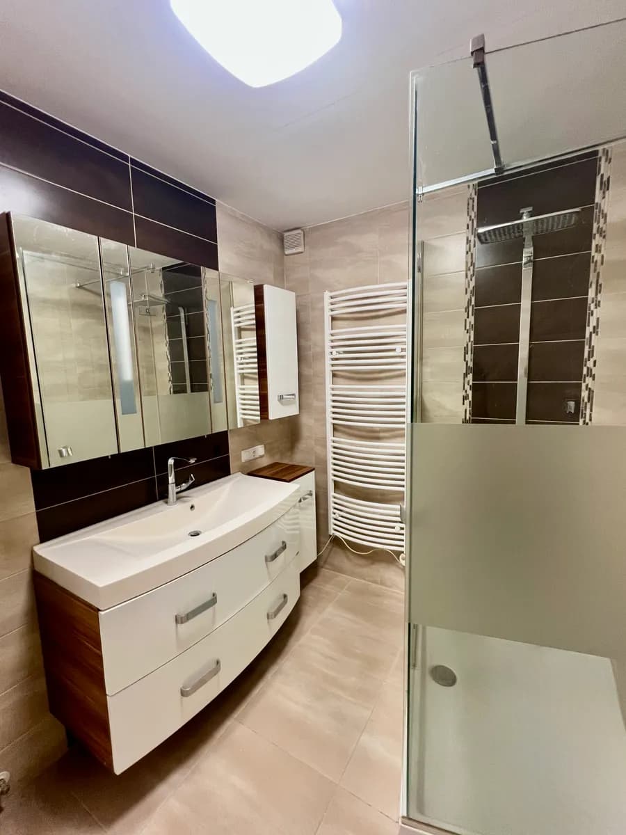 Wohnung kaufen in Vöcklabruck – 90 m², € 189.000 – Bild 13 von 15