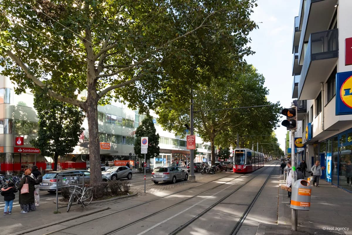 Gewerbeimmobilie mieten in Wien – 5 560 m², € 16 – Bild 9 von 12