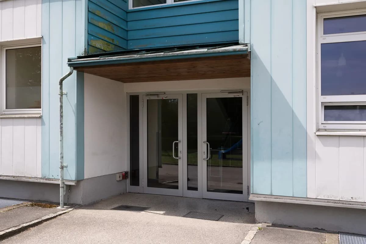 Gewerbeimmobilie mieten in Linz – 74 m², € 903 – Bild 17 von 18