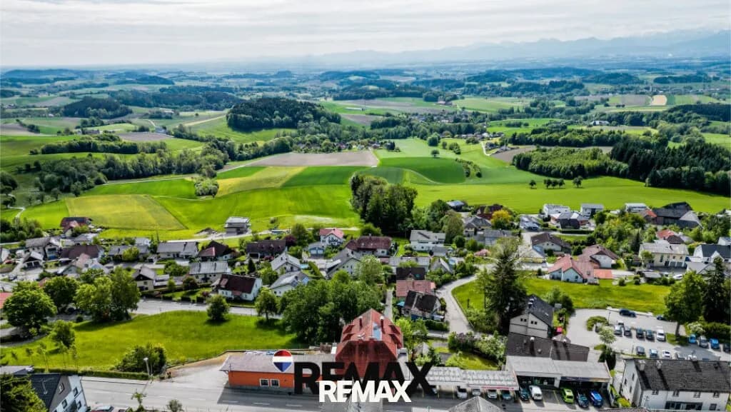 Grundstück kaufen in Vöcklabruck – 1 368 m², € 169.000