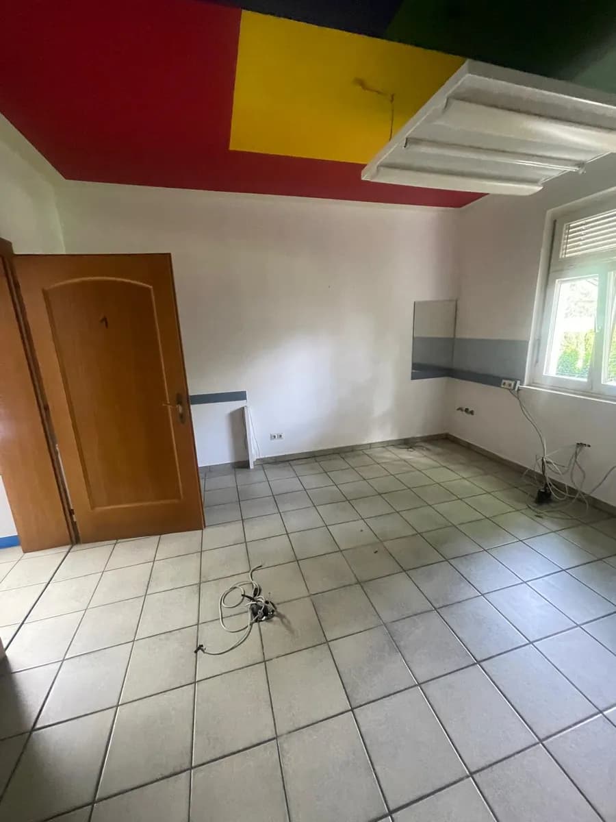 5-Zimmer-Gewerbeimmobilie mieten in Wolfsberg – 90 m², € 750 – Bild 6 von 10