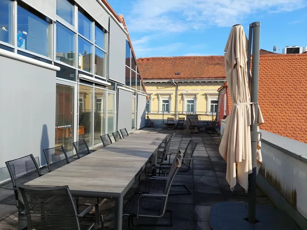 Gewerbeimmobilie mieten in Graz – 430 m², € 11