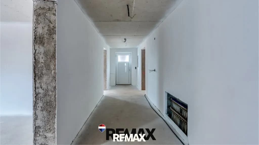 6-Zimmer-Gewerbeimmobilie kaufen in Vöcklabruck – 233 m², € 580.000 – Bild 6 von 23