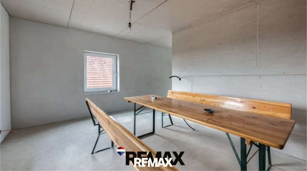 6-Zimmer-Gewerbeimmobilie kaufen in Vöcklabruck – 233 m², € 580.000 – Bild 8 von 23