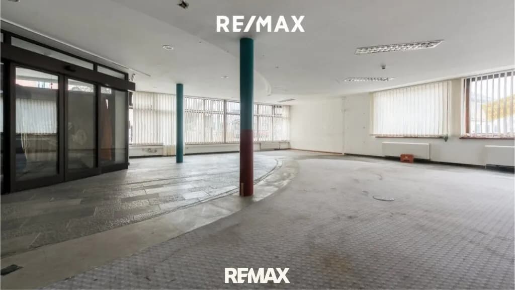 10-Zimmer-Gewerbeimmobilie kaufen in Vöcklabruck – 415 m², € 399.000 – Bild 9 von 21