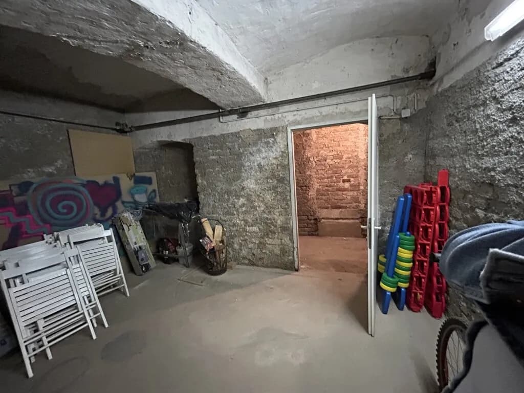 Gewerbeimmobilie kaufen in Wien – 82 m², € 190.000 – Bild 2 von 7