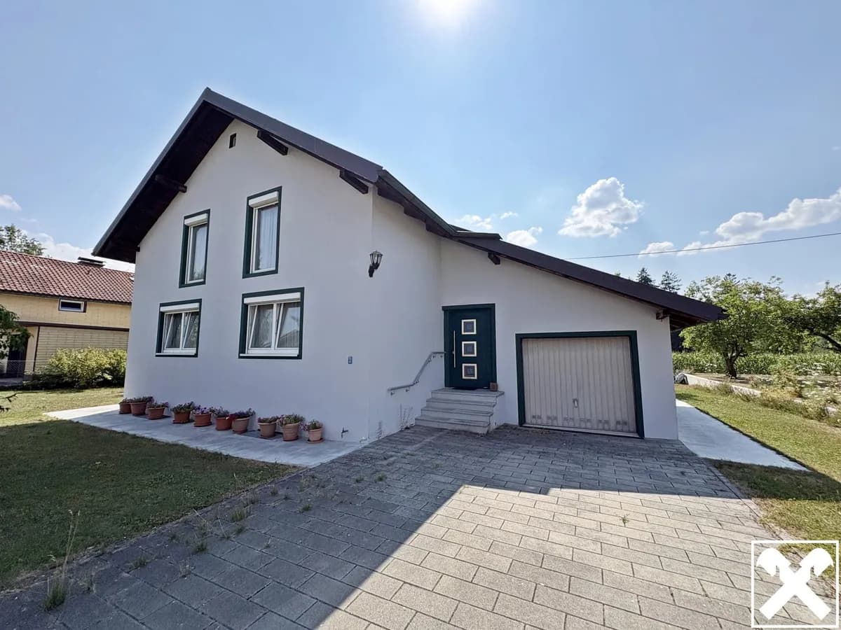 Haus kaufen in Wels-Land – 143 m², € 348.000