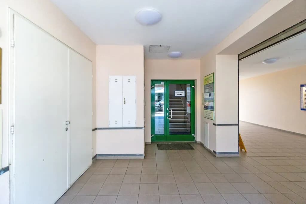 Gewerbeimmobilie mieten in Wien – 96 m², € 2.100 – Bild 4 von 14