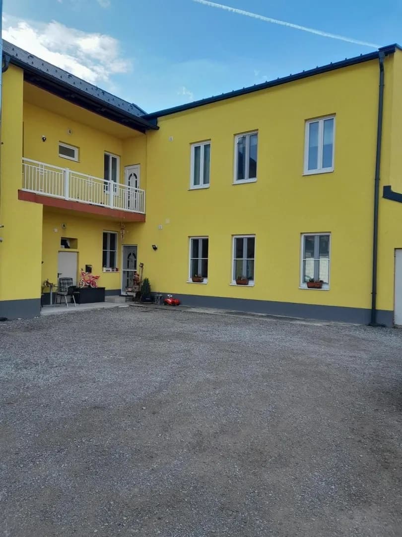 Immobilie kaufen in Wiener Neustadt Land – 340 m², € 1.100.000 – Bild 2 von 6