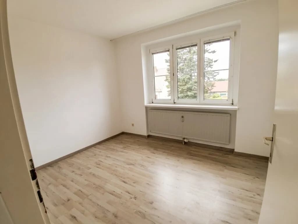 4-Zimmer-Wohnung mieten in Zwettl – 90,66 m², € 761