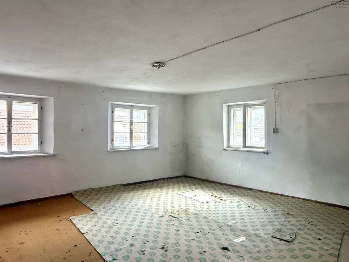5-Zimmer-Immobilie kaufen in Landeck – 150 m², € 315.000 – Bild 8 von 22