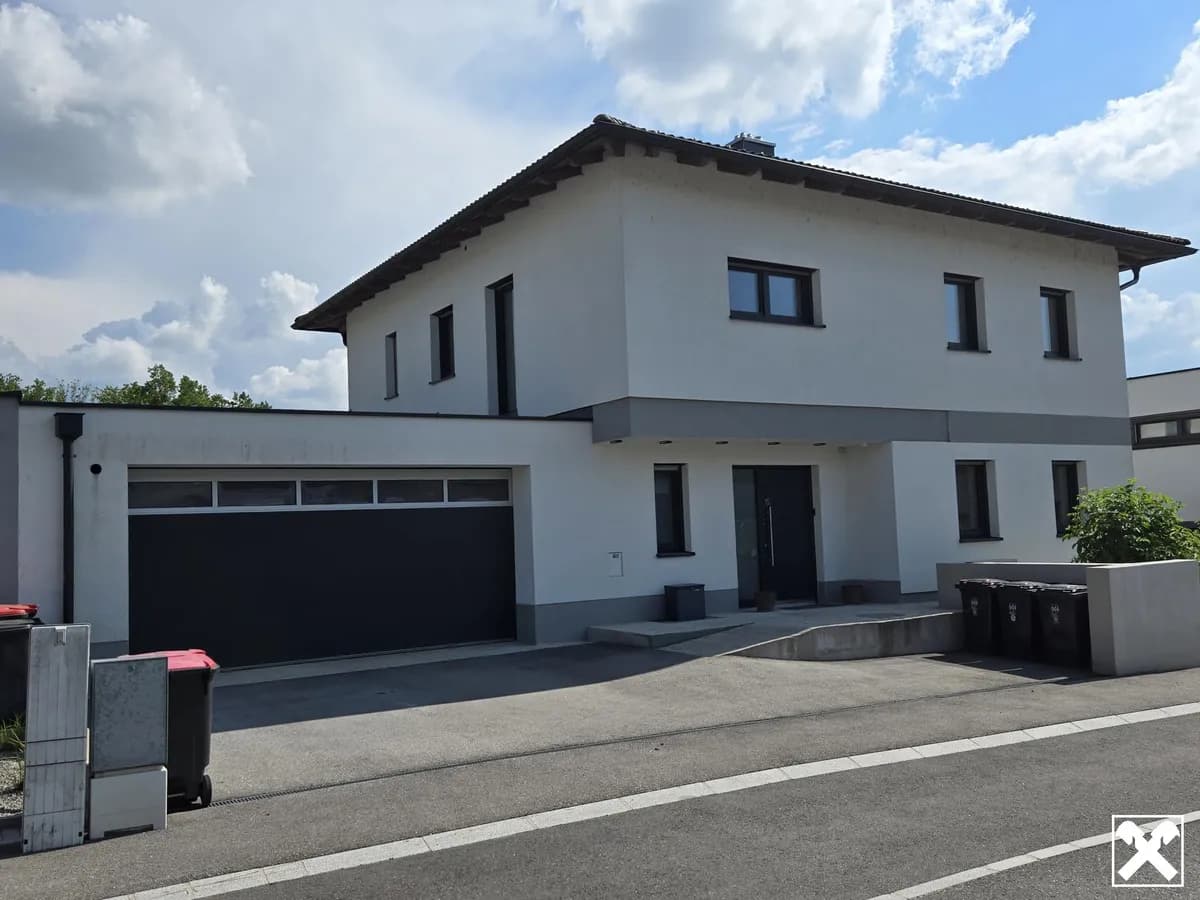 Haus kaufen in Amstetten – 279 m², € 625.000