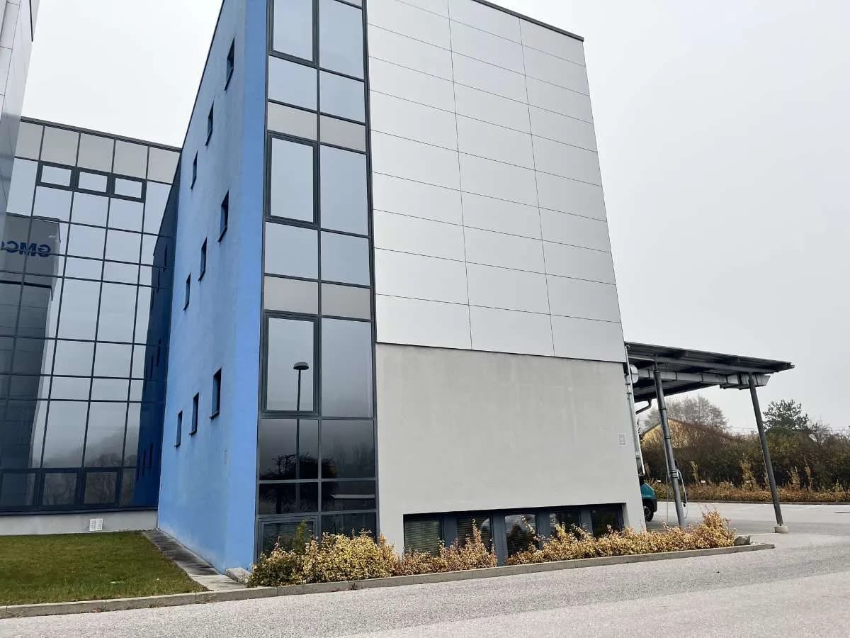 Gewerbeimmobilie mieten in Graz-Umgebung – 985 m², € 14.939