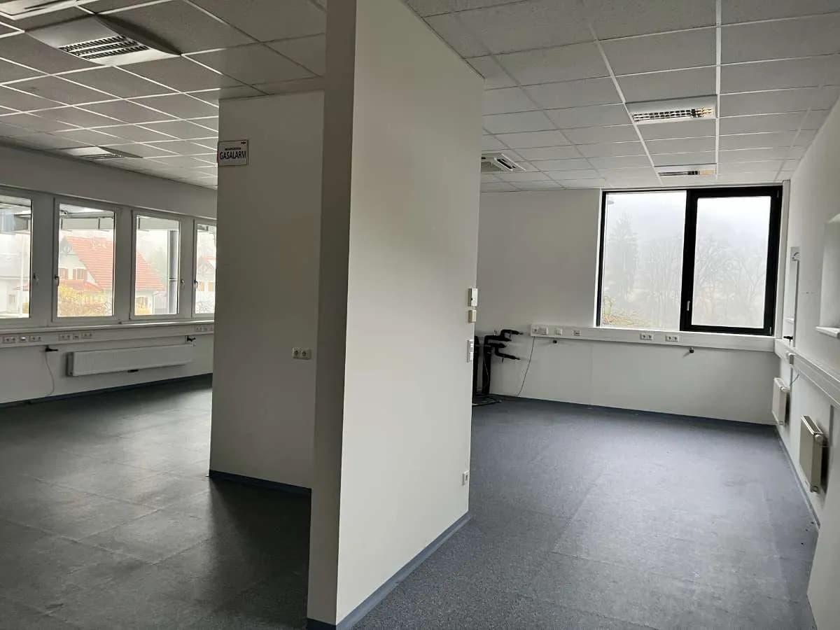 Gewerbeimmobilie mieten in Graz-Umgebung – 985 m², € 14.939 – Bild 5 von 22