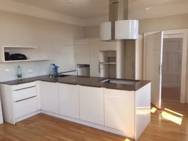 8-Zimmer-Immobilie mieten in Graz – 225 m², € 3.200 – Bild 10 von 41