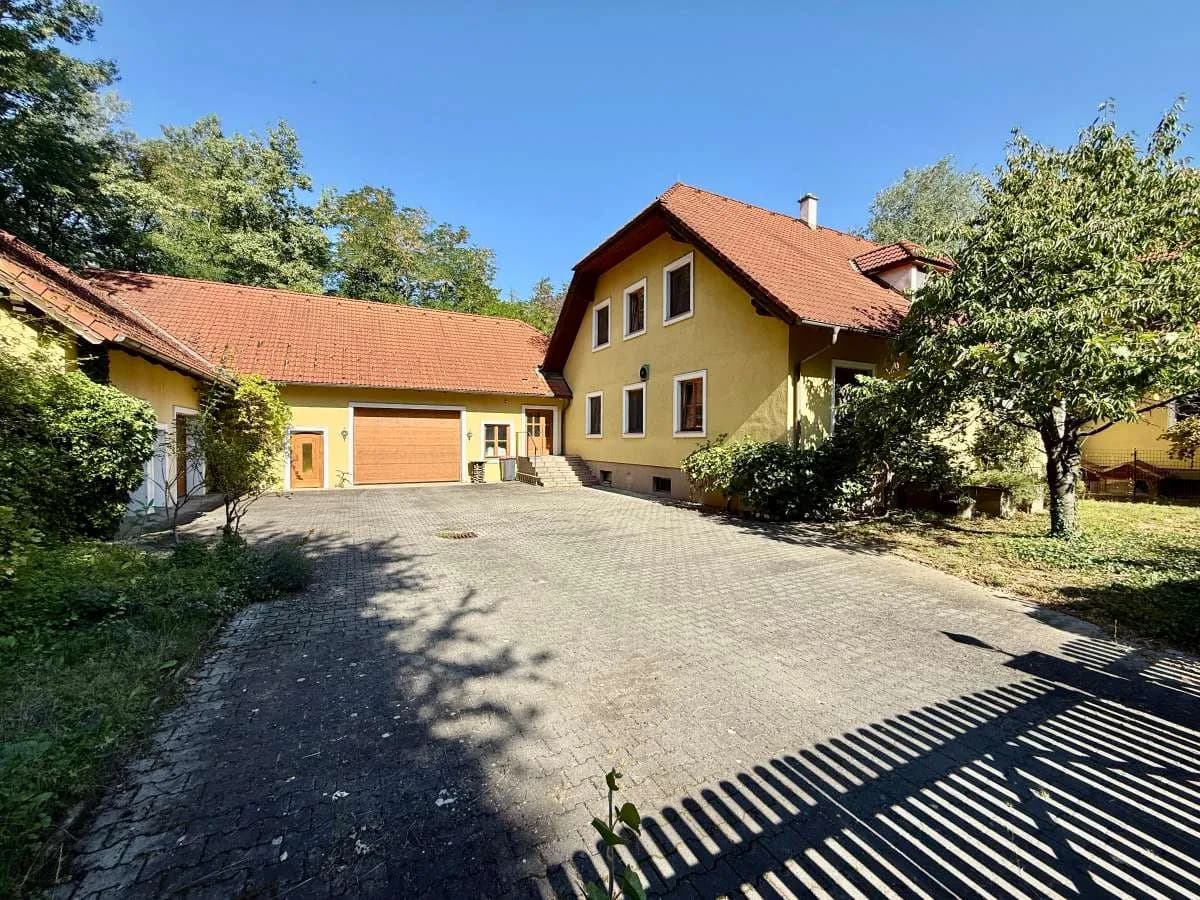 13-Zimmer-Haus kaufen in Korneuburg – 438,1 m², € 1.350.000 – Bild 15 von 16