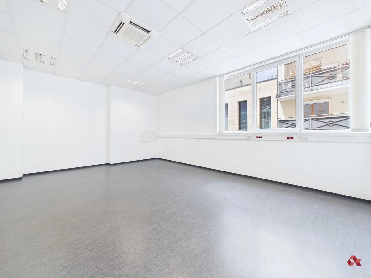 Gewerbeimmobilie mieten in Kufstein – 34 m², € 600 – Bild 2 von 12