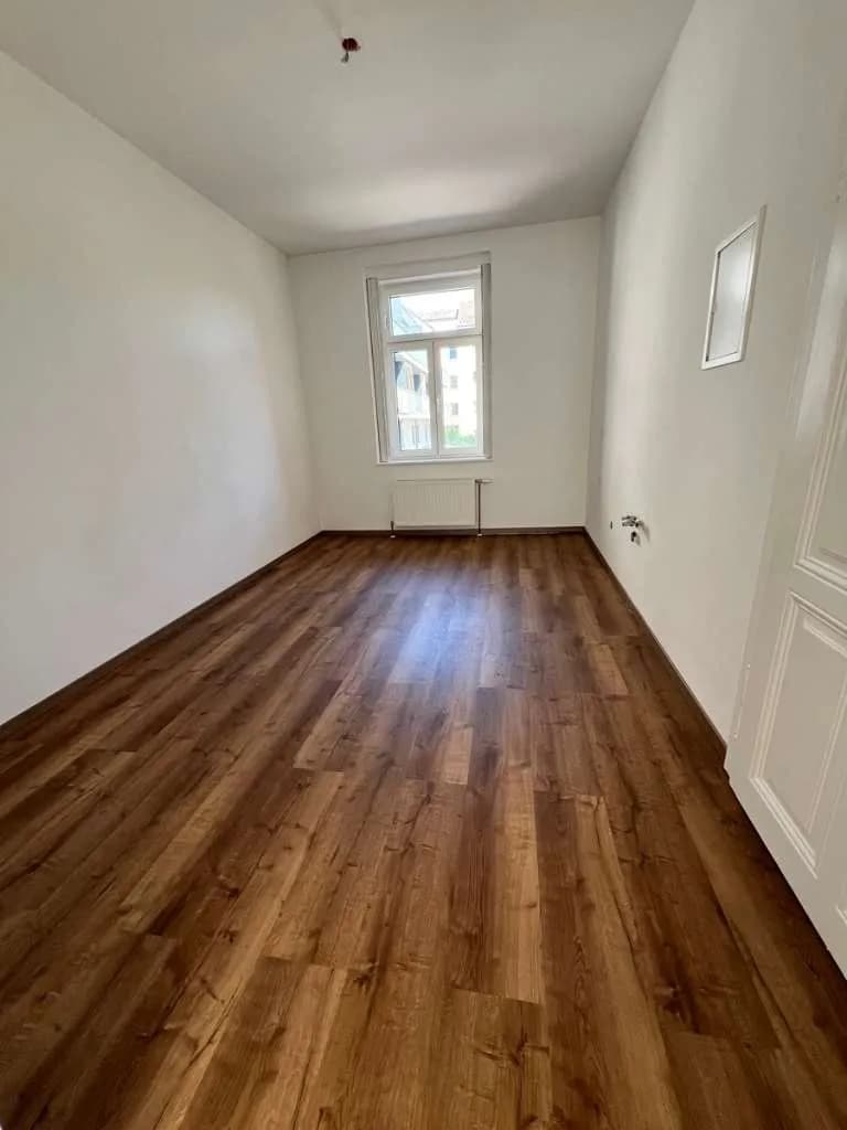 2-Zimmer-Gewerbeimmobilie mieten in Amstetten – 39 m², € 545 – Bild 4 von 7
