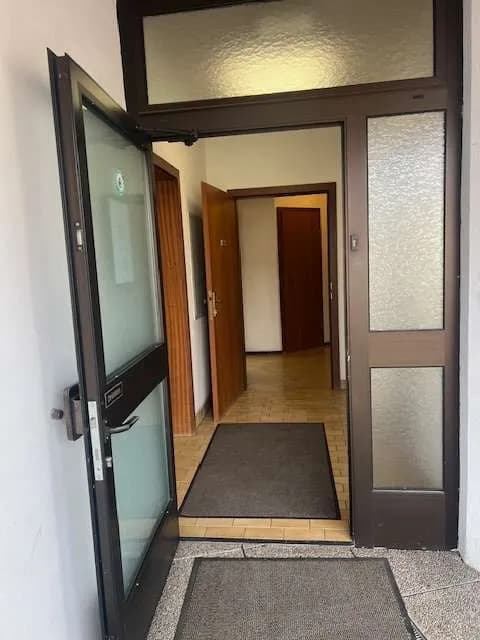 13-Zimmer-Gewerbeimmobilie mieten in Graz – 390 m², € 3.200 – Bild 4 von 49