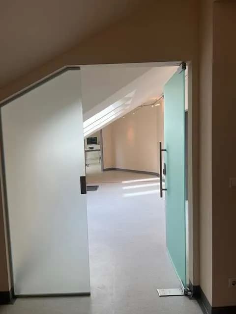 13-Zimmer-Gewerbeimmobilie mieten in Graz – 390 m², € 3.200 – Bild 28 von 49