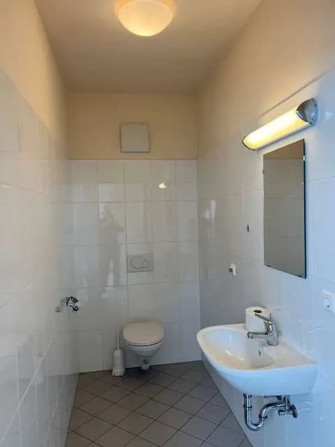 13-Zimmer-Gewerbeimmobilie mieten in Graz – 390 m², € 3.200 – Bild 31 von 49