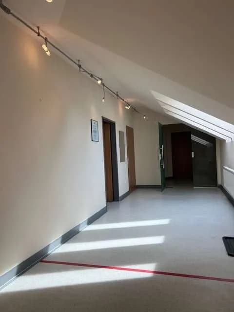 13-Zimmer-Gewerbeimmobilie mieten in Graz – 390 m², € 3.200 – Bild 32 von 49