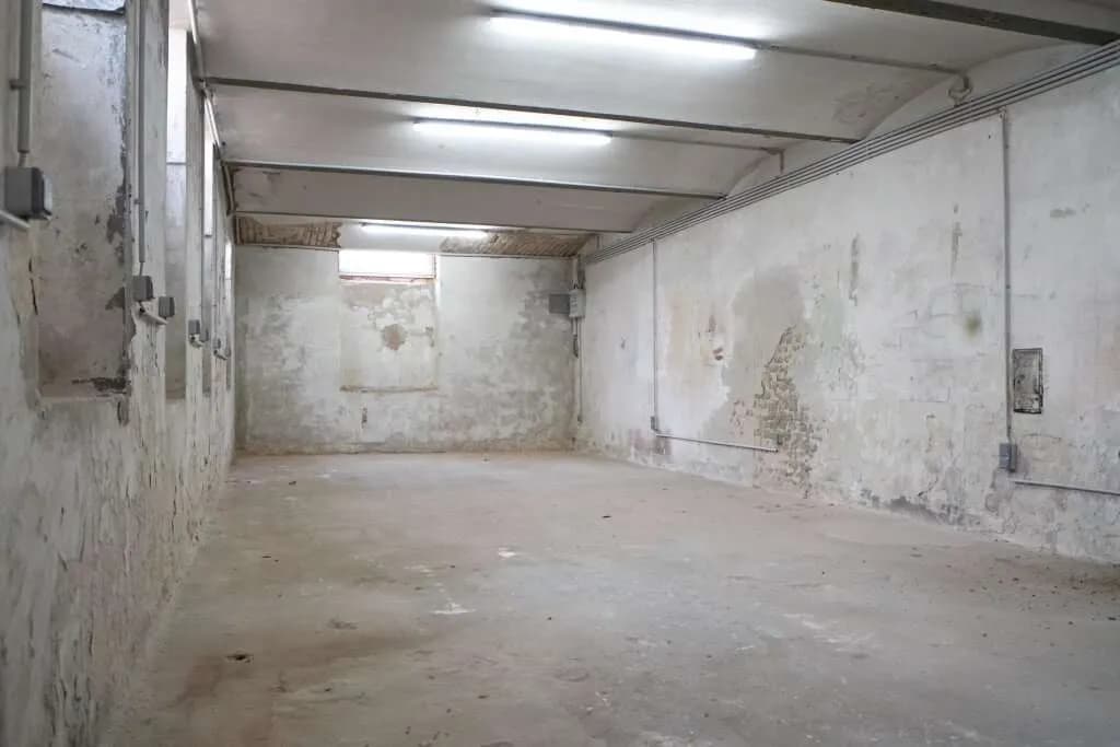 Gewerbeimmobilie kaufen in Wien – 52 m², € 50.000 – Bild 2 von 4