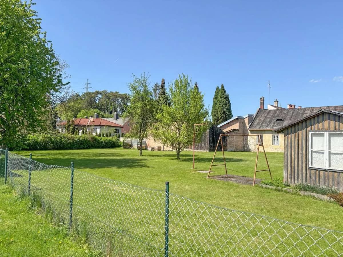 Grundstück kaufen in Baden – 600 m², € 135.000 – Bild 2 von 2