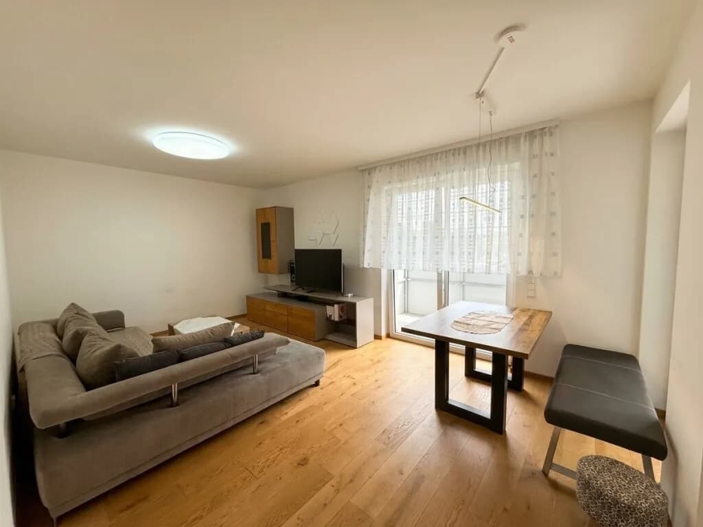 Wohnung kaufen in Linz Land – 77,35 m², € 320.000