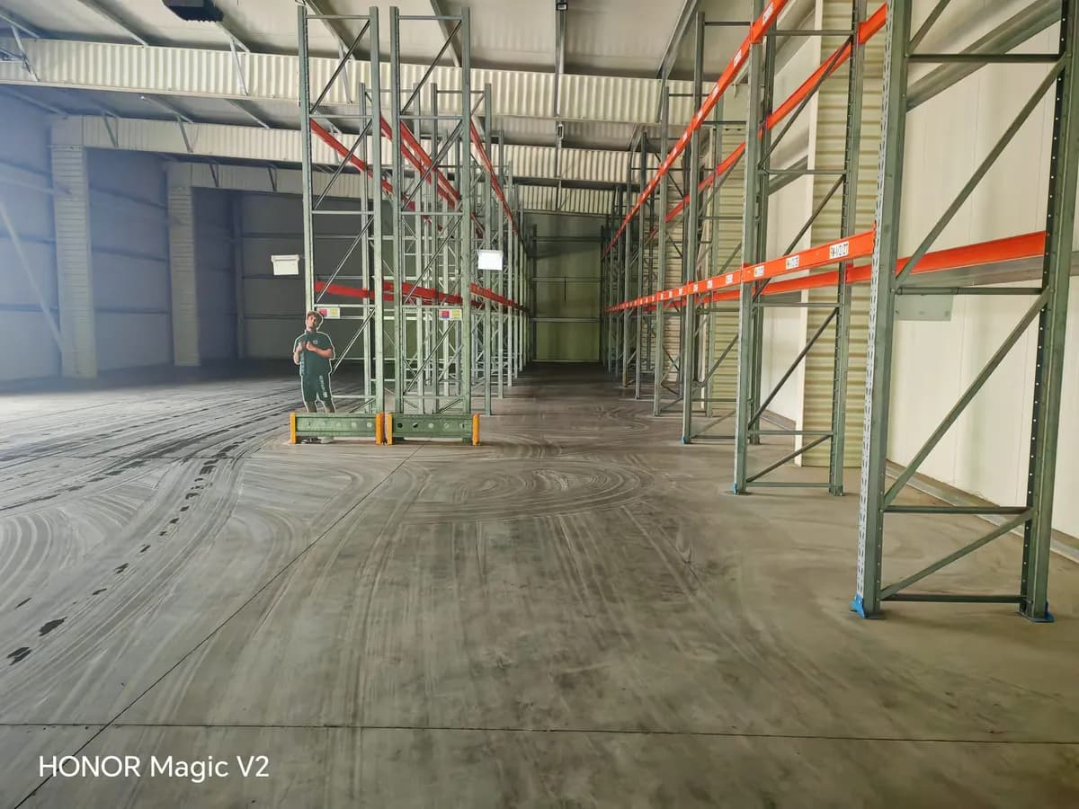 1-Zimmer-Gewerbeimmobilie mieten in Melk – 850 m², € 6 – Bild 2 von 6