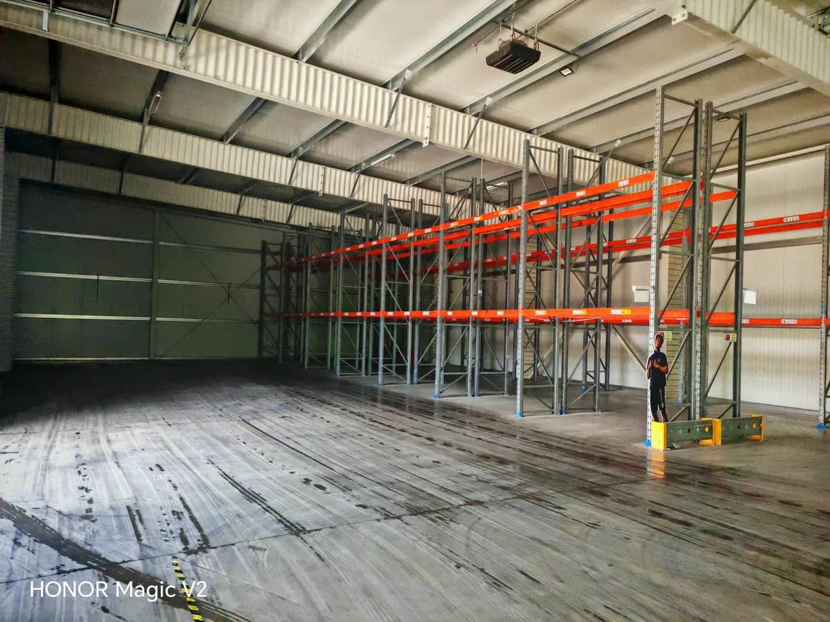1-Zimmer-Gewerbeimmobilie mieten in Melk – 850 m², € 6 – Bild 6 von 6