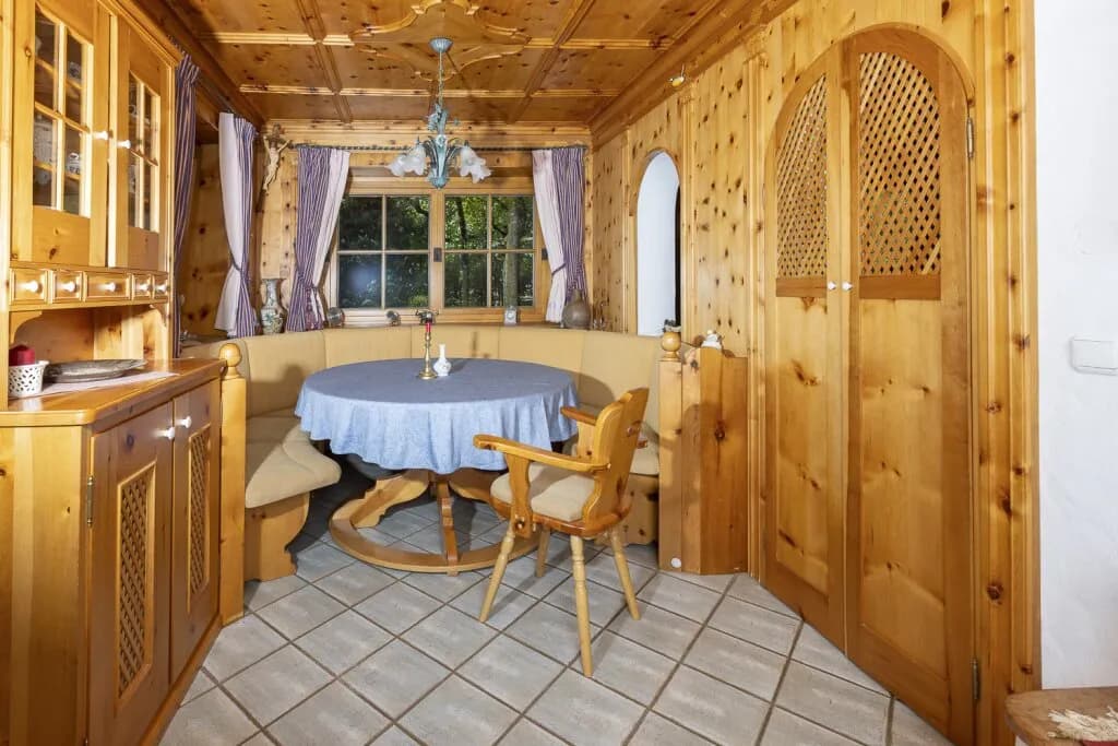 5-Zimmer-Haus kaufen in Vöcklabruck – 256 m², € 1.590.000 – Bild 11 von 30