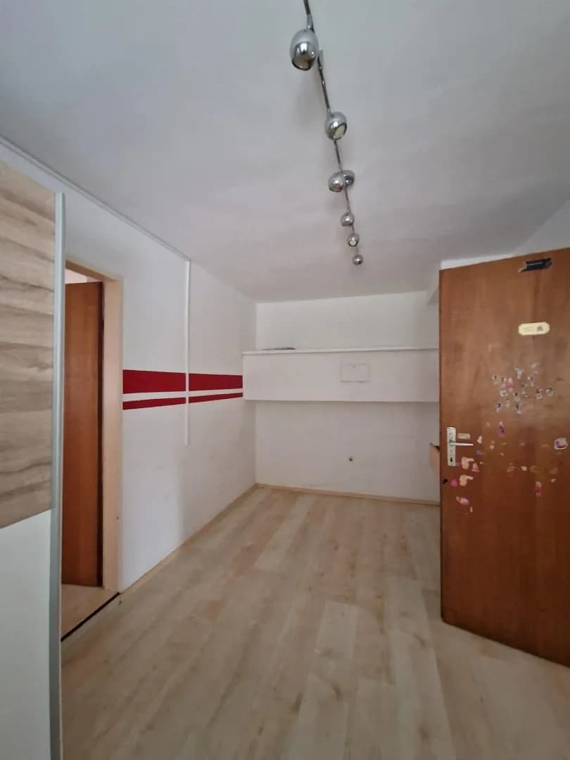 7-Zimmer-Gewerbeimmobilie kaufen in Linz – 178 m², € 390.000 – Bild 16 von 18
