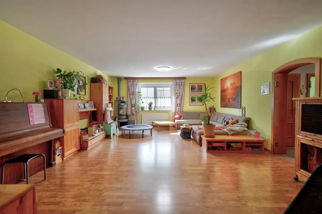 6-Zimmer-Haus kaufen in Baden – 235 m², € 499.000 – Bild 5 von 39