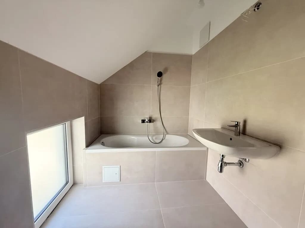 4-Zimmer-Haus mieten in Mödling – 106,66 m², € 1.950 – Bild 6 von 13