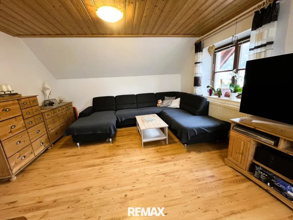 6-Zimmer-Haus kaufen in Neunkirchen – 202 m², € 439.000 – Bild 6 von 50