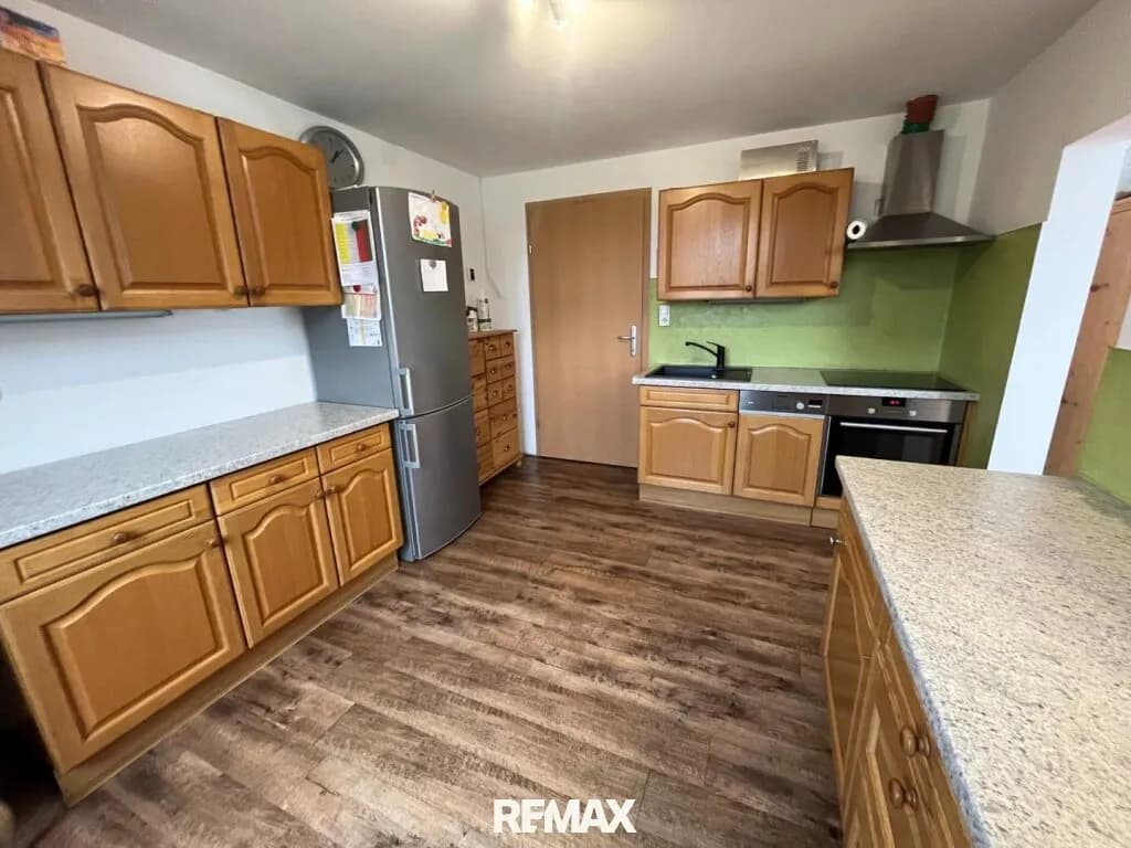6-Zimmer-Haus kaufen in Neunkirchen – 202 m², € 439.000 – Bild 8 von 50