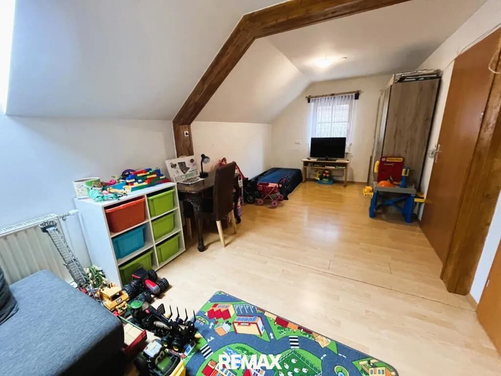6-Zimmer-Haus kaufen in Neunkirchen – 202 m², € 439.000 – Bild 14 von 50