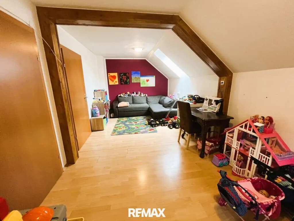6-Zimmer-Haus kaufen in Neunkirchen – 202 m², € 439.000 – Bild 15 von 50