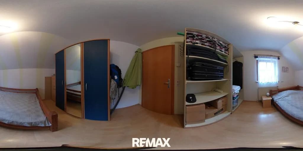 6-Zimmer-Haus kaufen in Neunkirchen – 202 m², € 439.000 – Bild 43 von 50