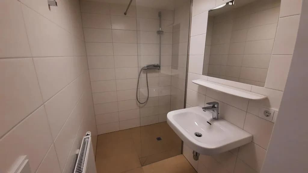 1-Zimmer-Wohnung mieten in Steyr – 12,04 m², € 474 – Bild 7 von 8