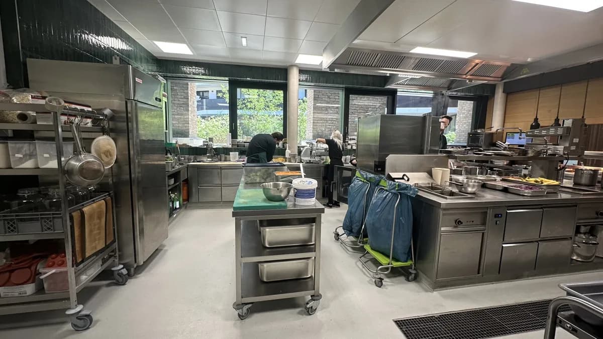 Gewerbeimmobilie mieten in Wien – 526 m², € 10.439 – Bild 10 von 17