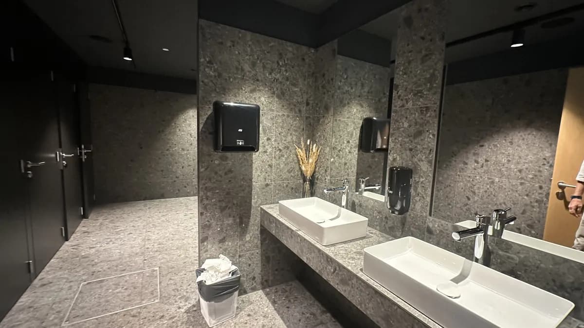 Gewerbeimmobilie mieten in Wien – 526 m², € 10.439 – Bild 11 von 17